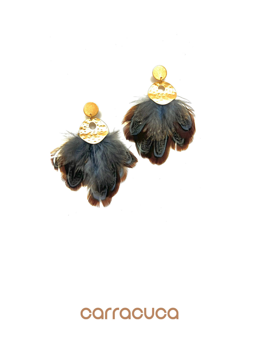 Pendientes dorados plumas