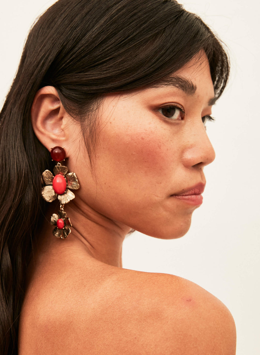 Pendientes doble flor piedras coral