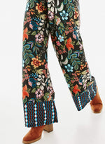 Pantalón satinado estampado