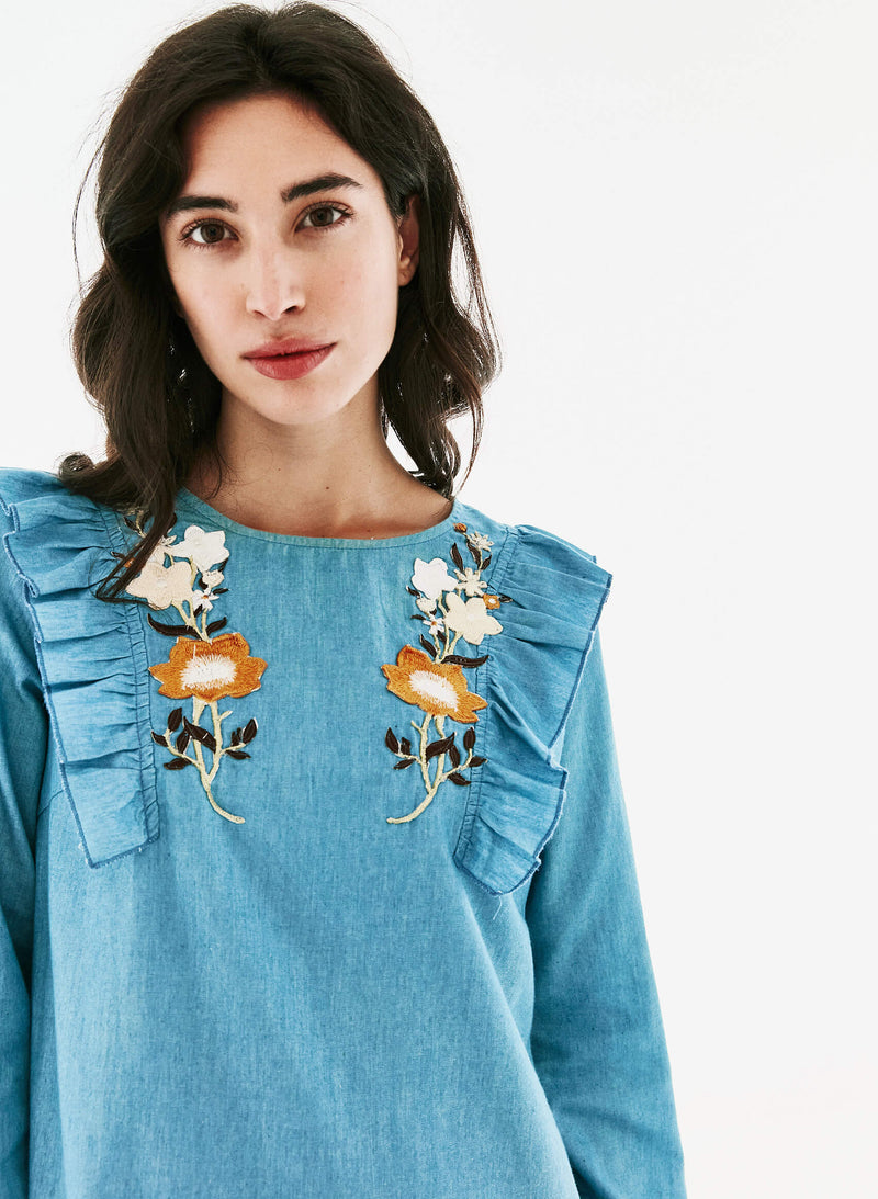 Vestido denim bordados