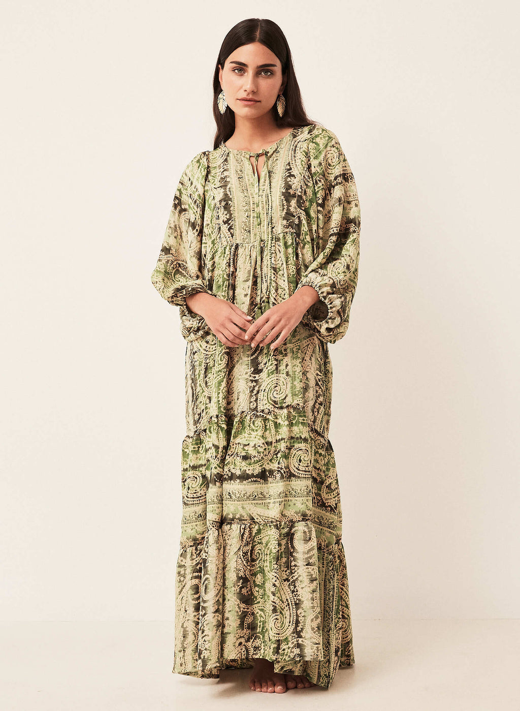 Vestido seda Paisley