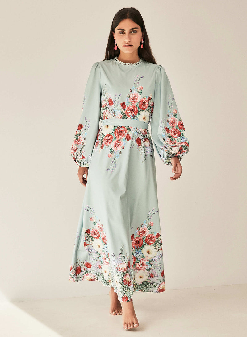 Vestido largo estampado romántico