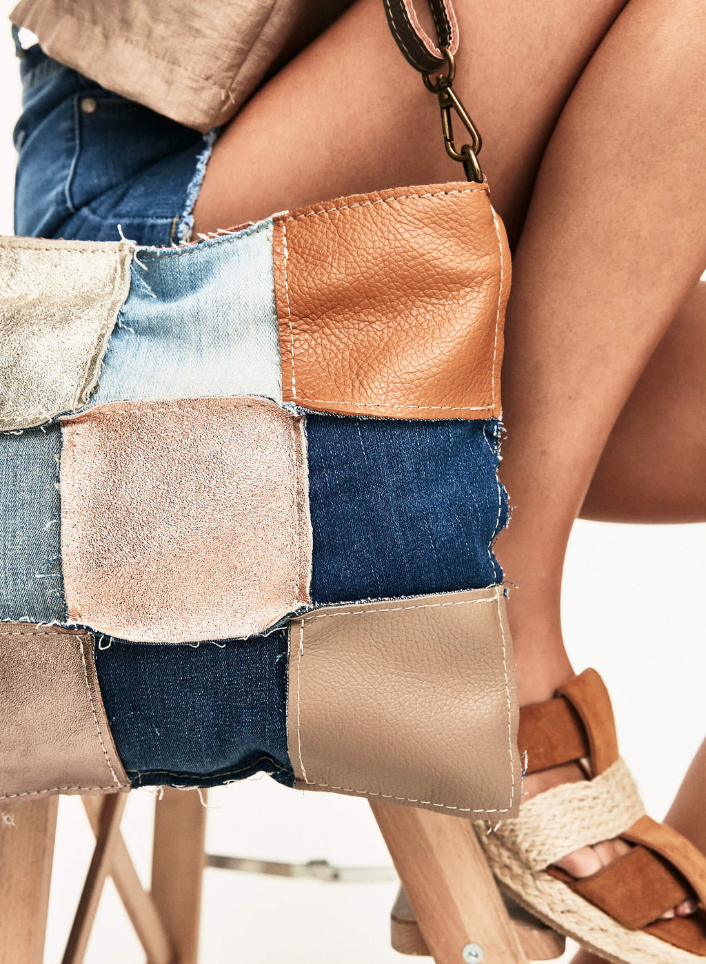 Bolso patchwork bandolera taupé