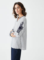 Blusa rayas bordada