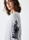 Blusa rayas bordada