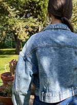 Cazadora denim bolsillos lentejuelas