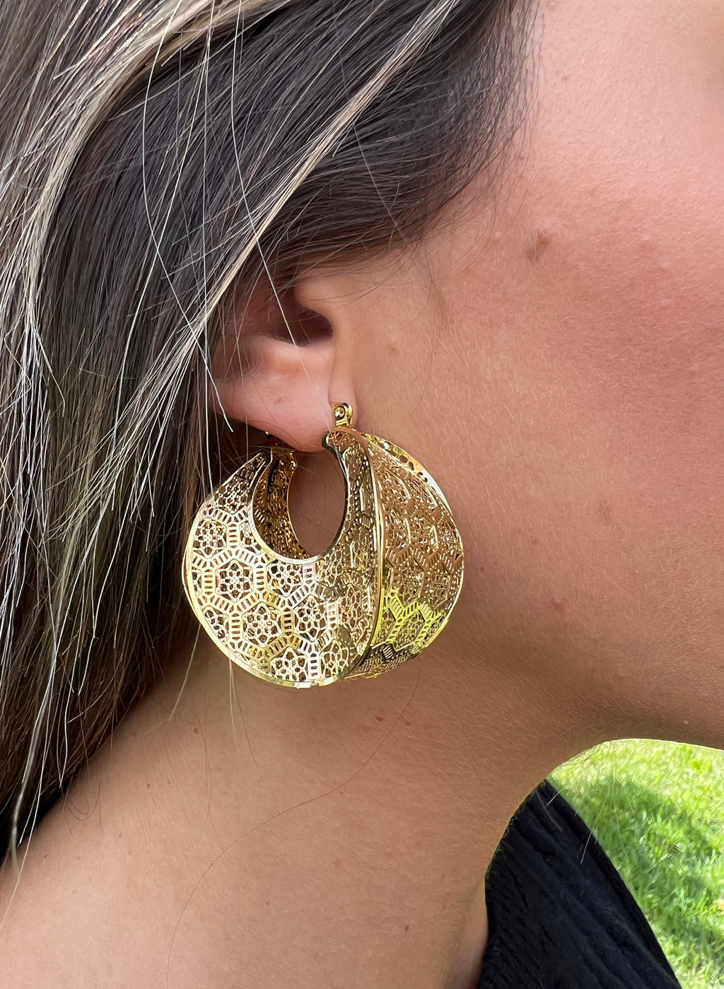 Pendientes aro labrado dorado acero
