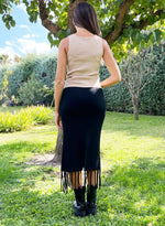 Falda canalé flecos midi negra