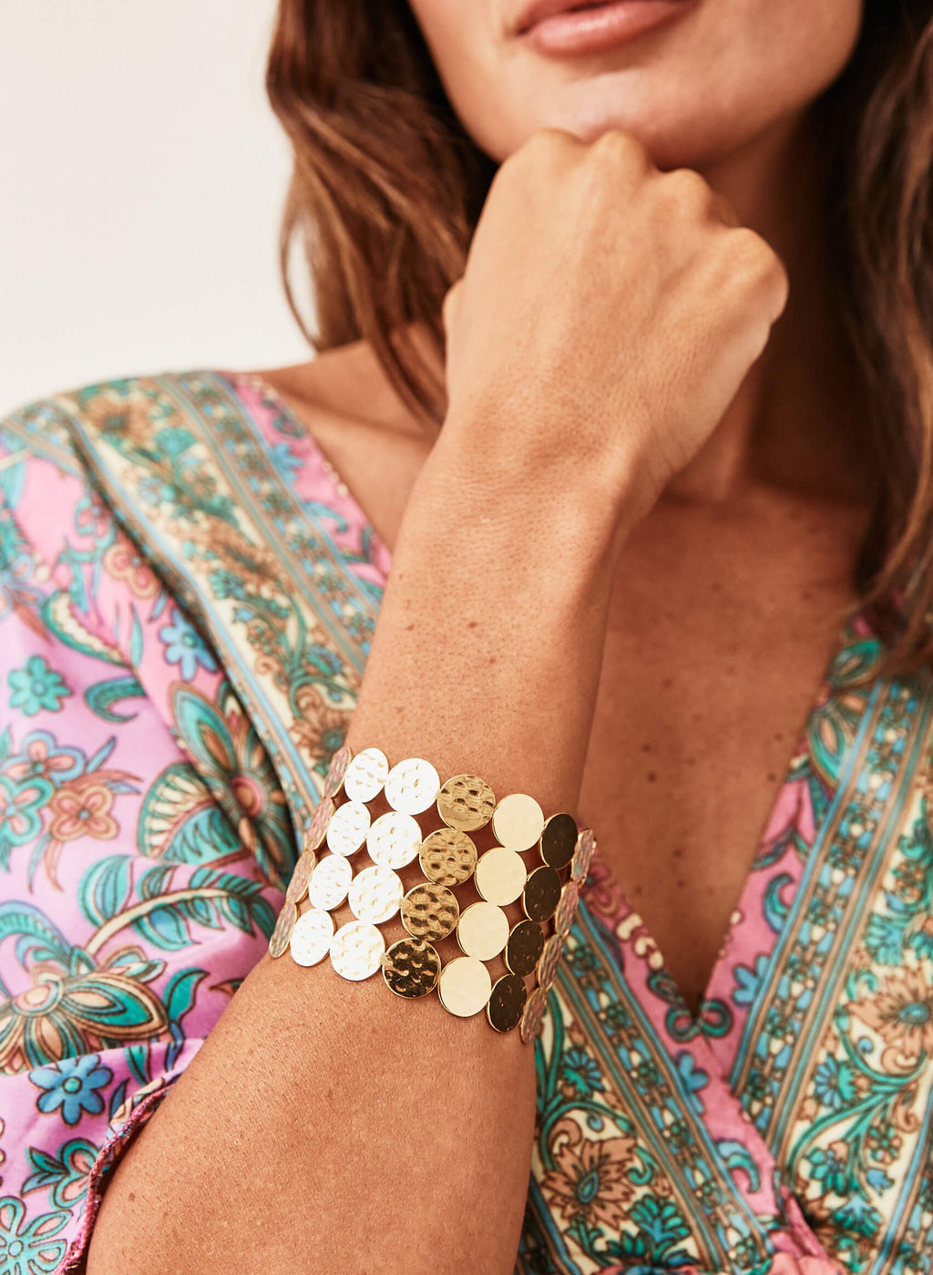 Brazalete redondeles dorados