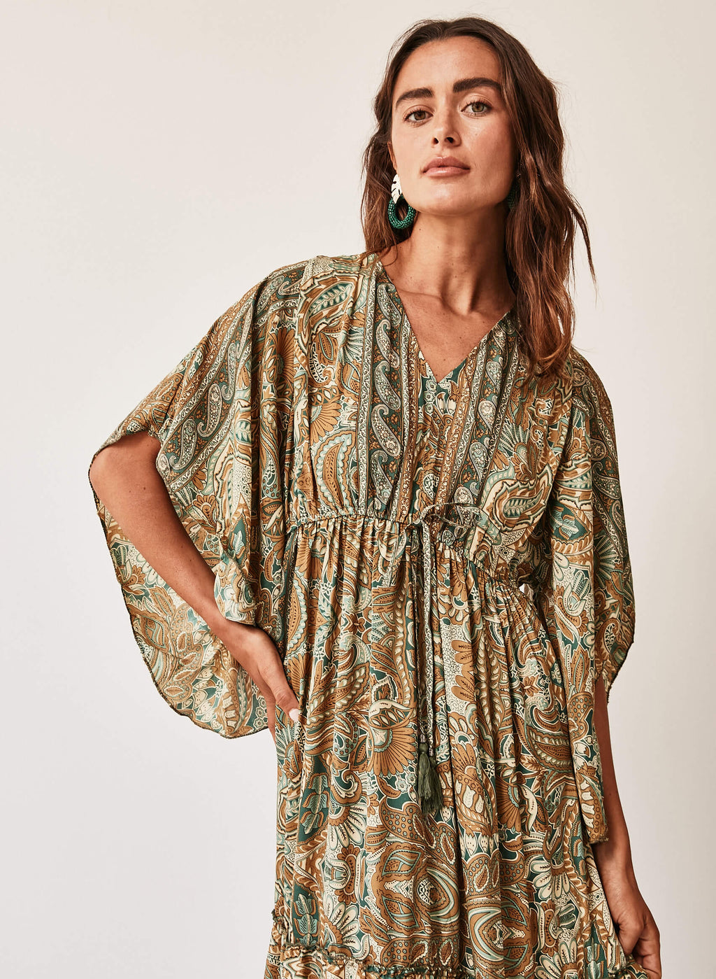 Vestido largo seda paisley
