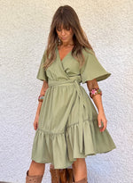 Vestido corto cruzado